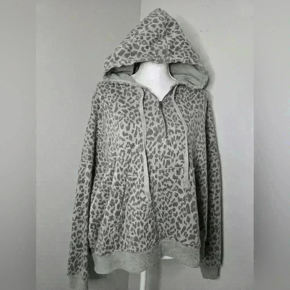 American Eagle Cheetah Print Half Zip Hoodie